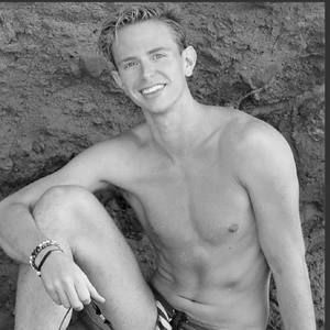 Meet your Posher, Adam